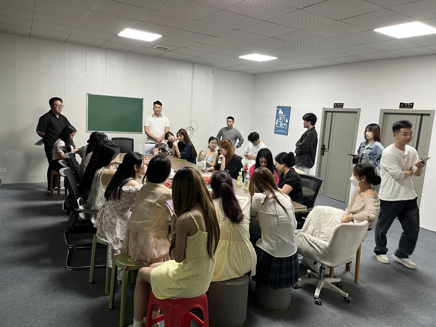 地点：邵阳，有没有在邵阳找工作的小姐姐？