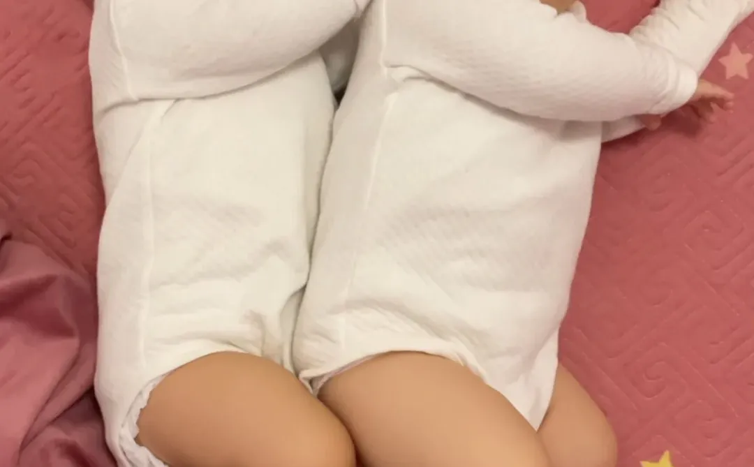 龙凤胎｜我以为的睡姿🆚实际上的睡姿