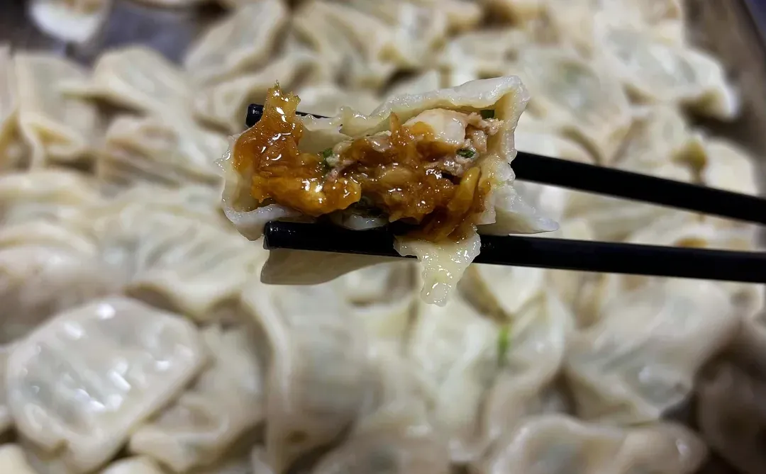 猪肉茼蒿虾仁水饺爱吃的请举手！！