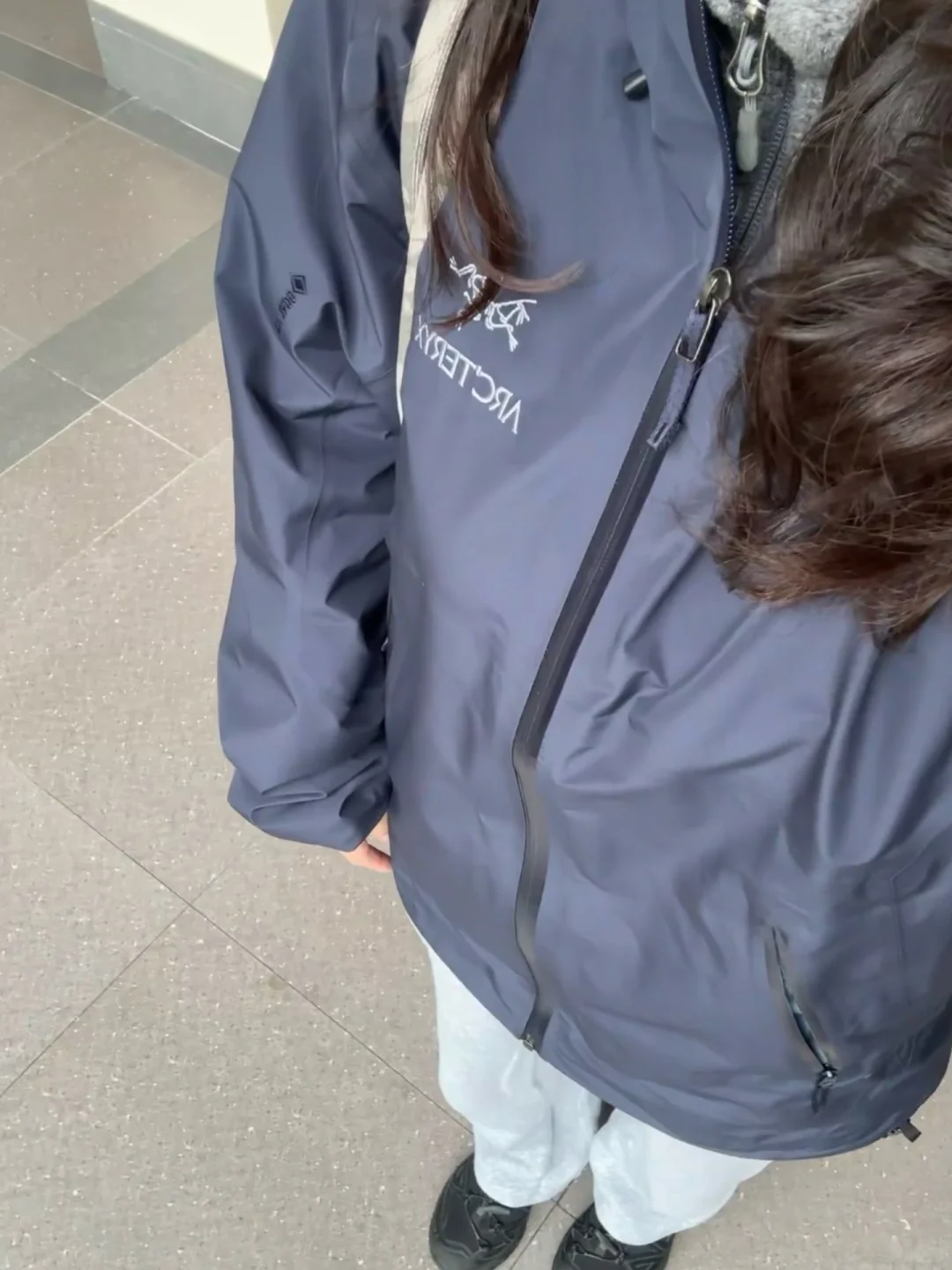 十年前买的始祖鸟的现在的对比