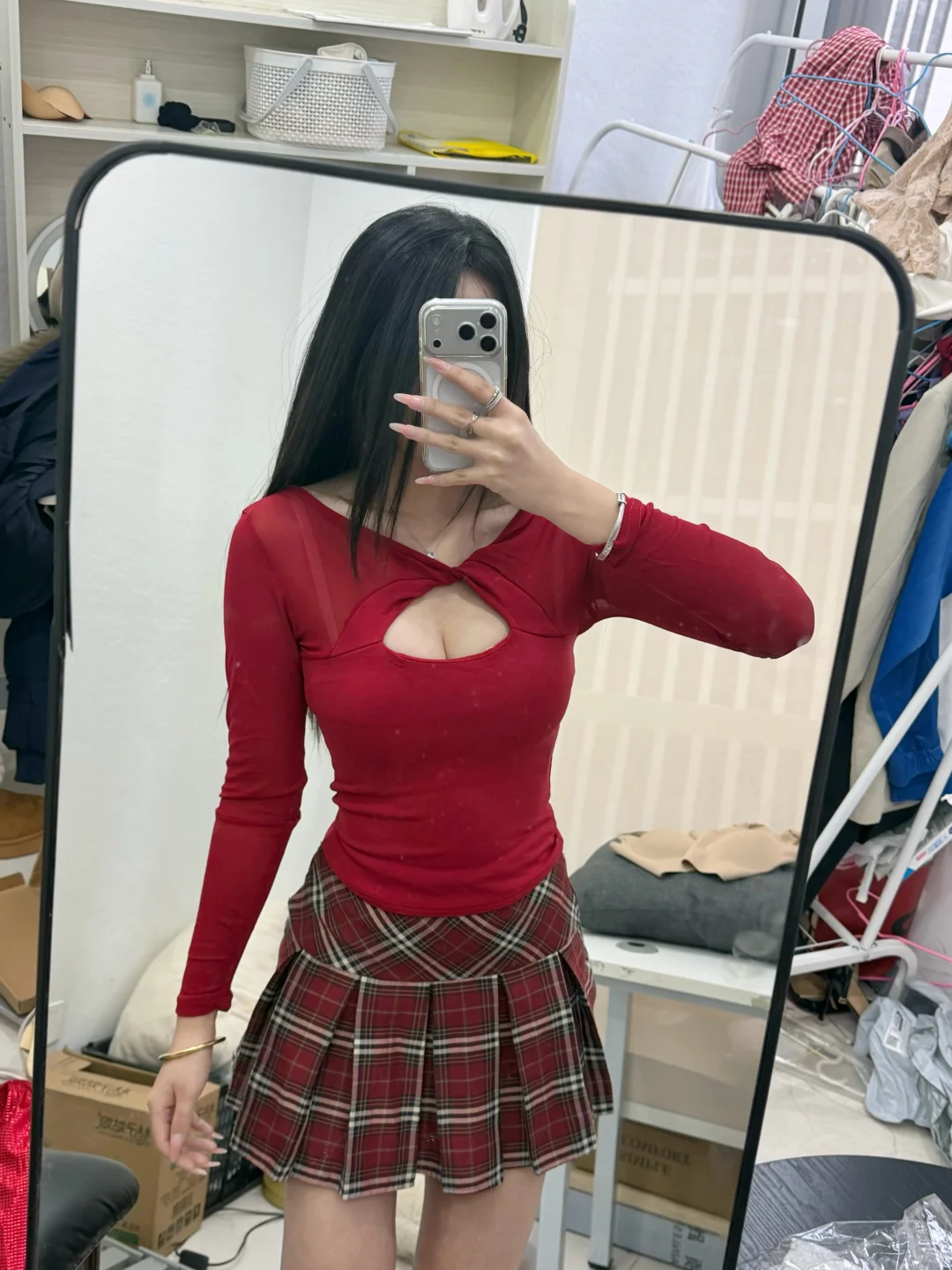 左滑帮我穿上！和男朋友过圣诞能出片吗...