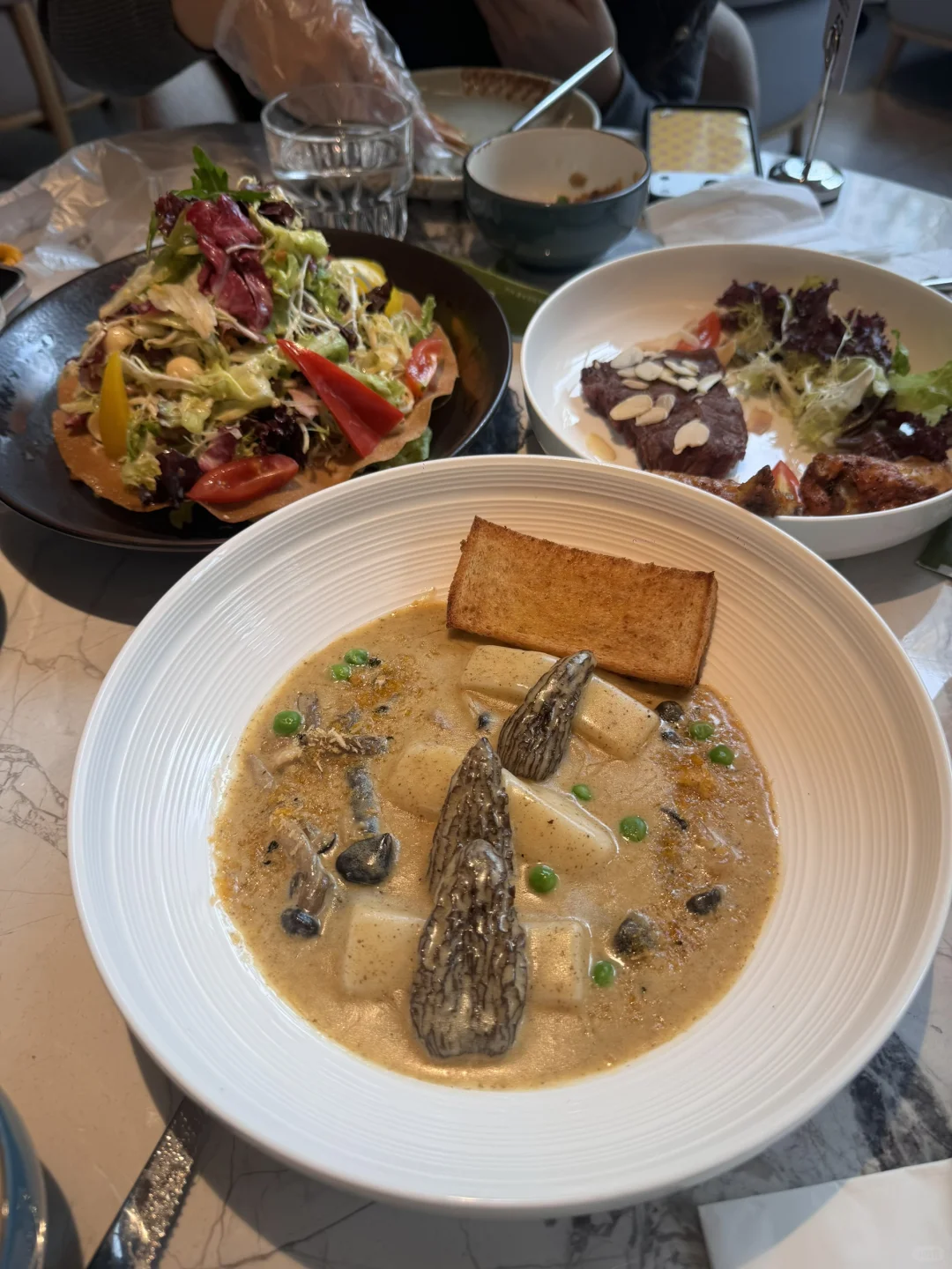 妈妈，我入职雅诗兰黛了