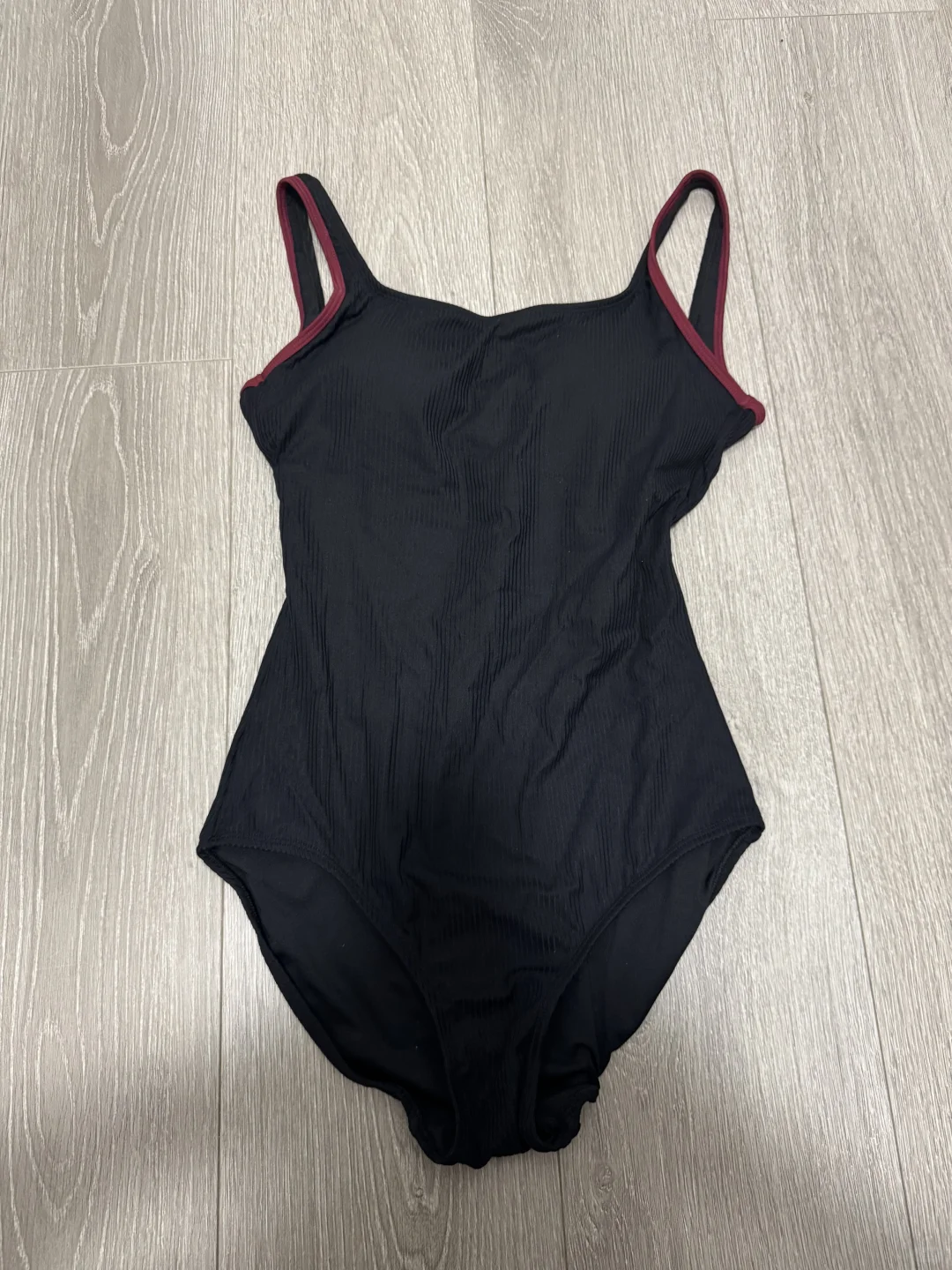 左滑，看我穿温泉泳衣