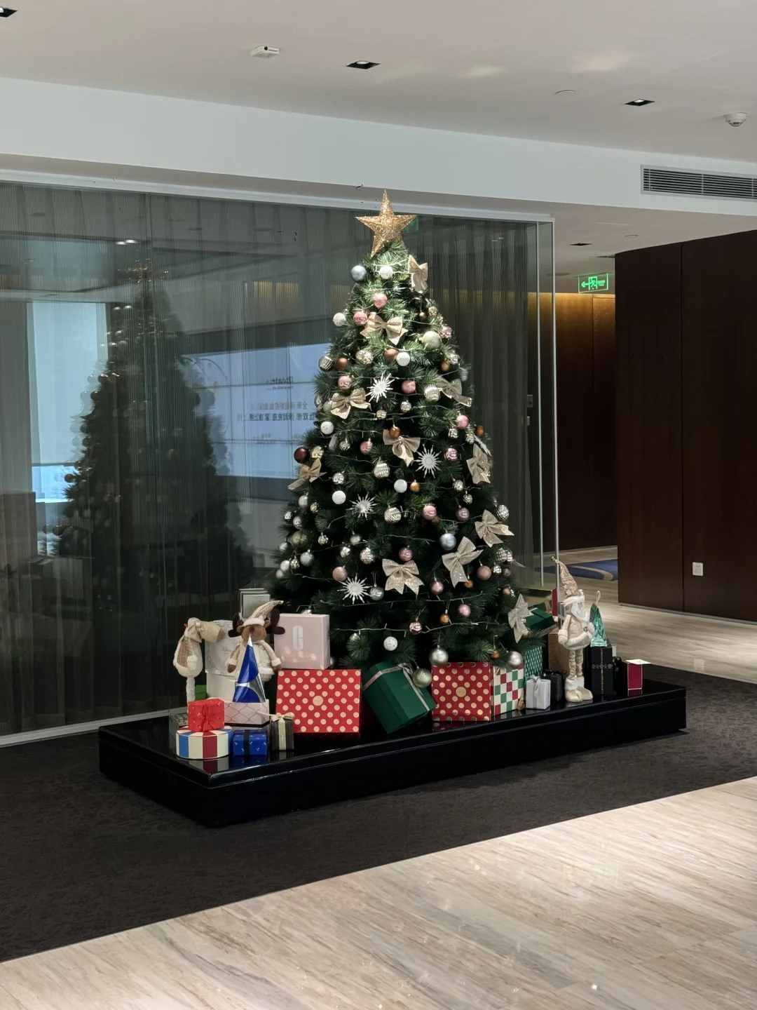 妈妈，我入职雅诗兰黛了