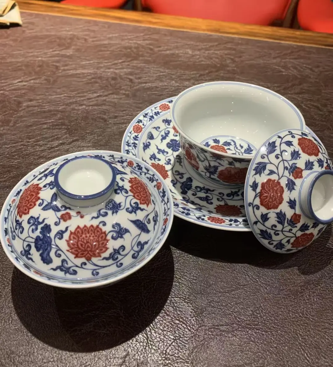 Pink哪一抹红⁉️青花釉里红盖碗大赏