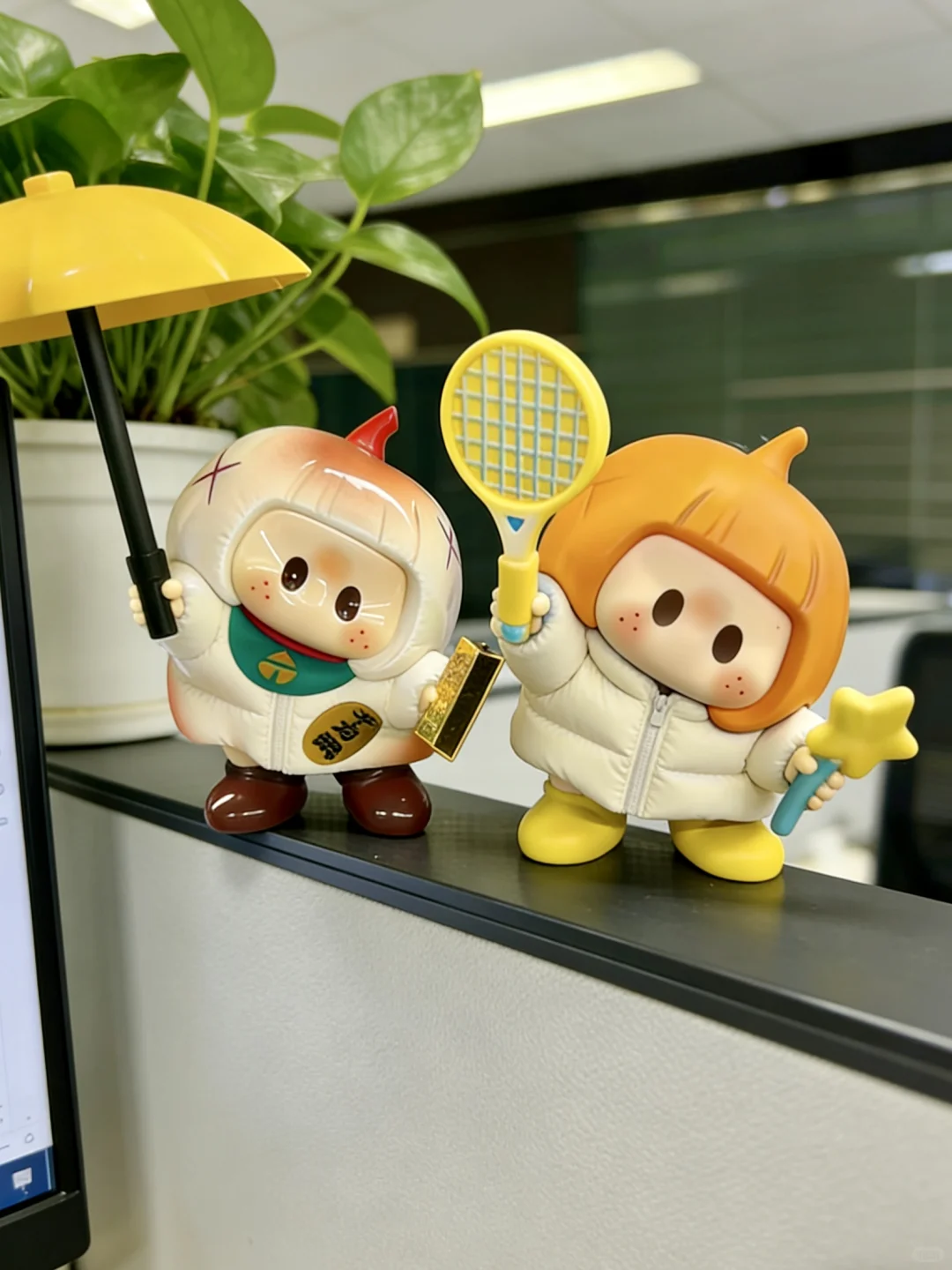 天冷了，是时候给yoyo穿上羽绒服了🥳