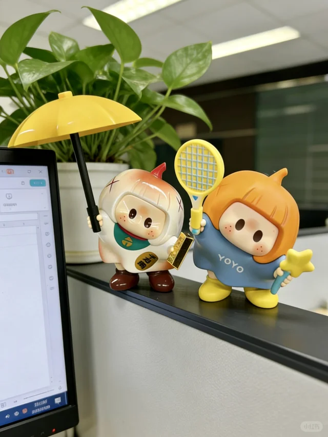 天冷了，是时候给yoyo穿上羽绒服了🥳