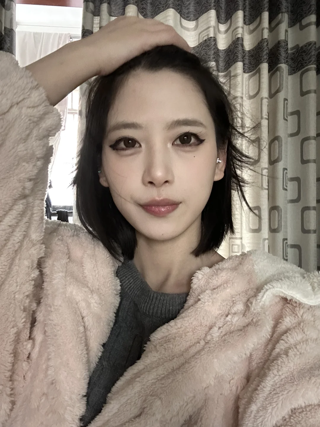 求助 是有刘海好还是没有的好一点