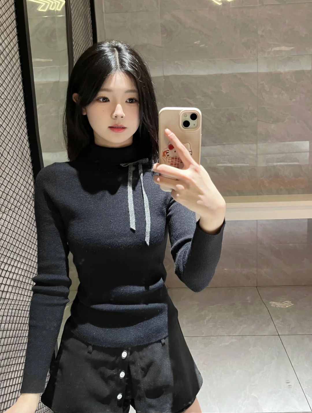 方圆脸短发 好适合秋冬