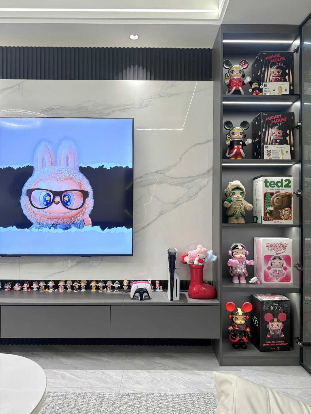 穷装就复制我家吧，10w硬装的74㎡黑白灰小家