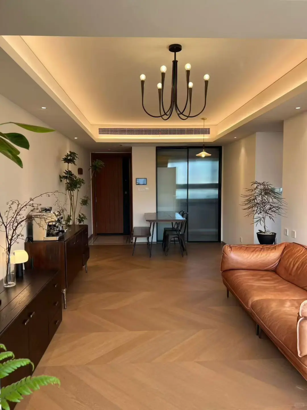 大校场拓荒盘 23年次新房 小区代言房