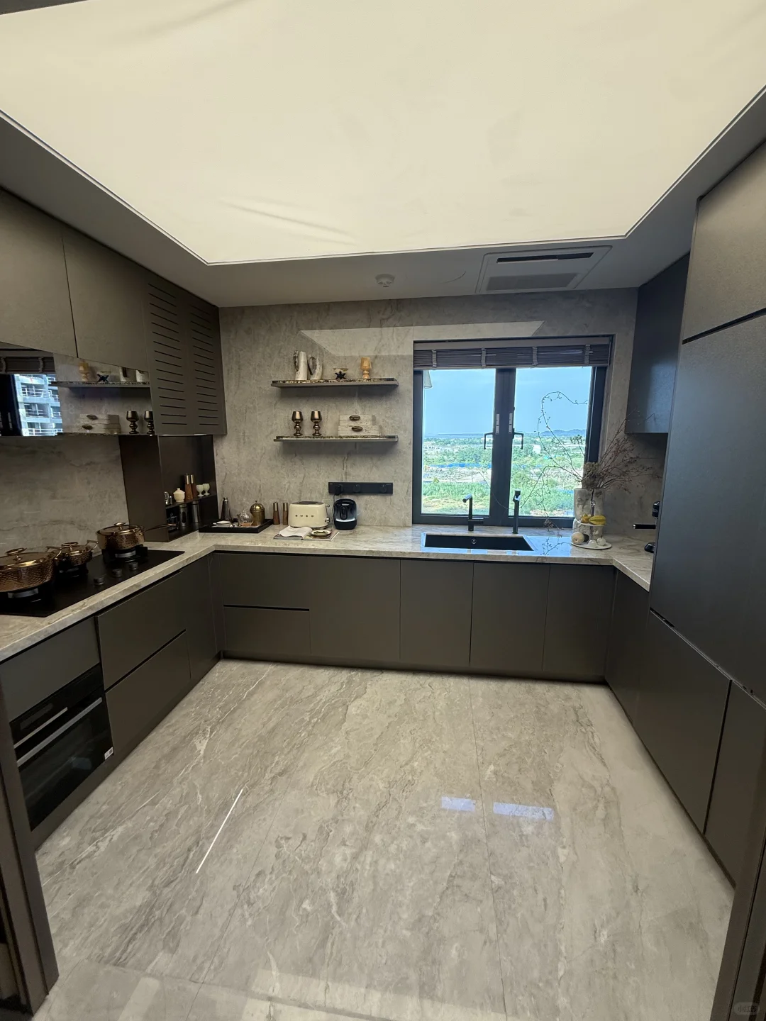 高新区新房也坐不住了！624W拿下240平大平层