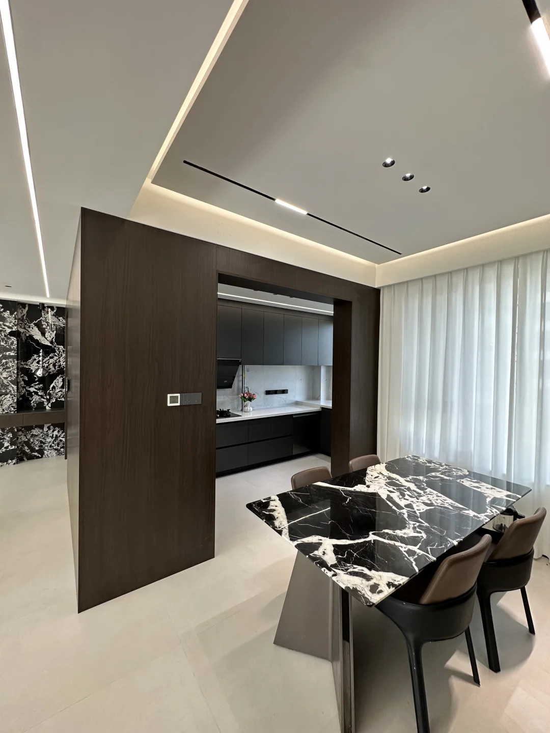 经济上行装的房子，现在可不敢了….