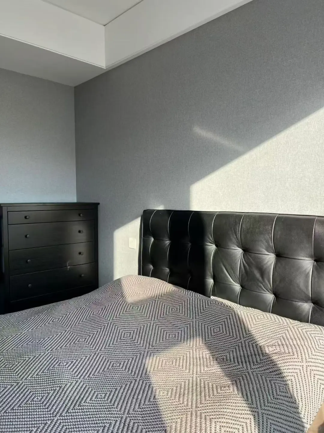 大校场拓荒盘 23年次新房 小区代言房