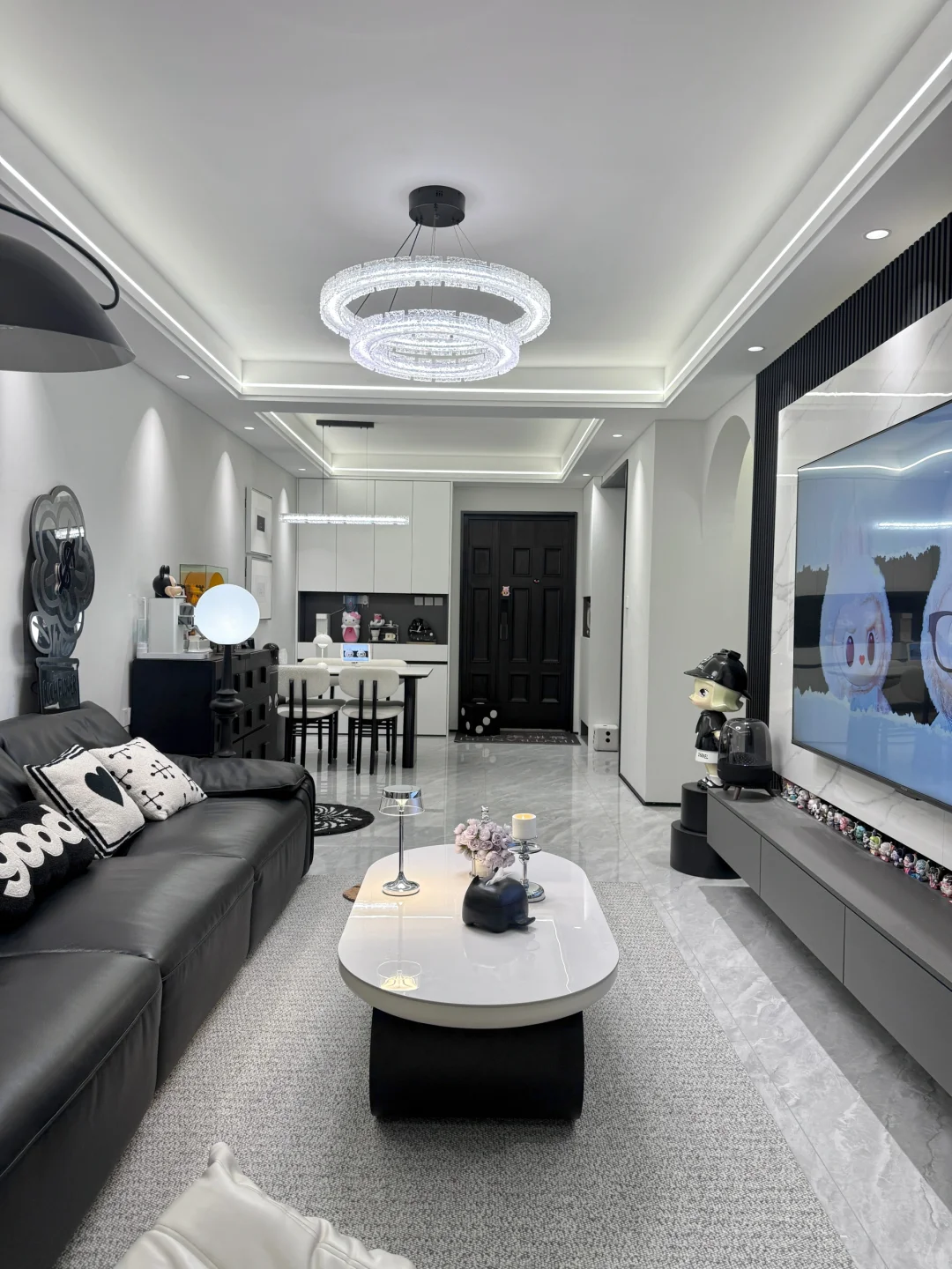 穷装就复制我家吧，10w硬装的74㎡黑白灰小家