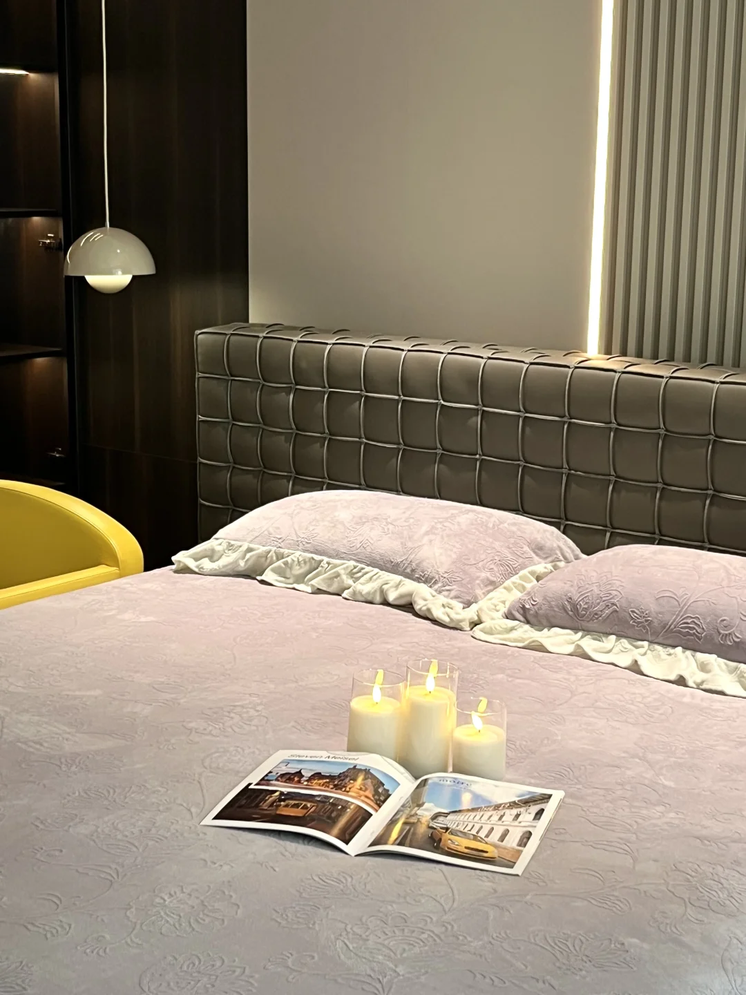 这个带着L衣柜设计的主卧，居然有点好看！