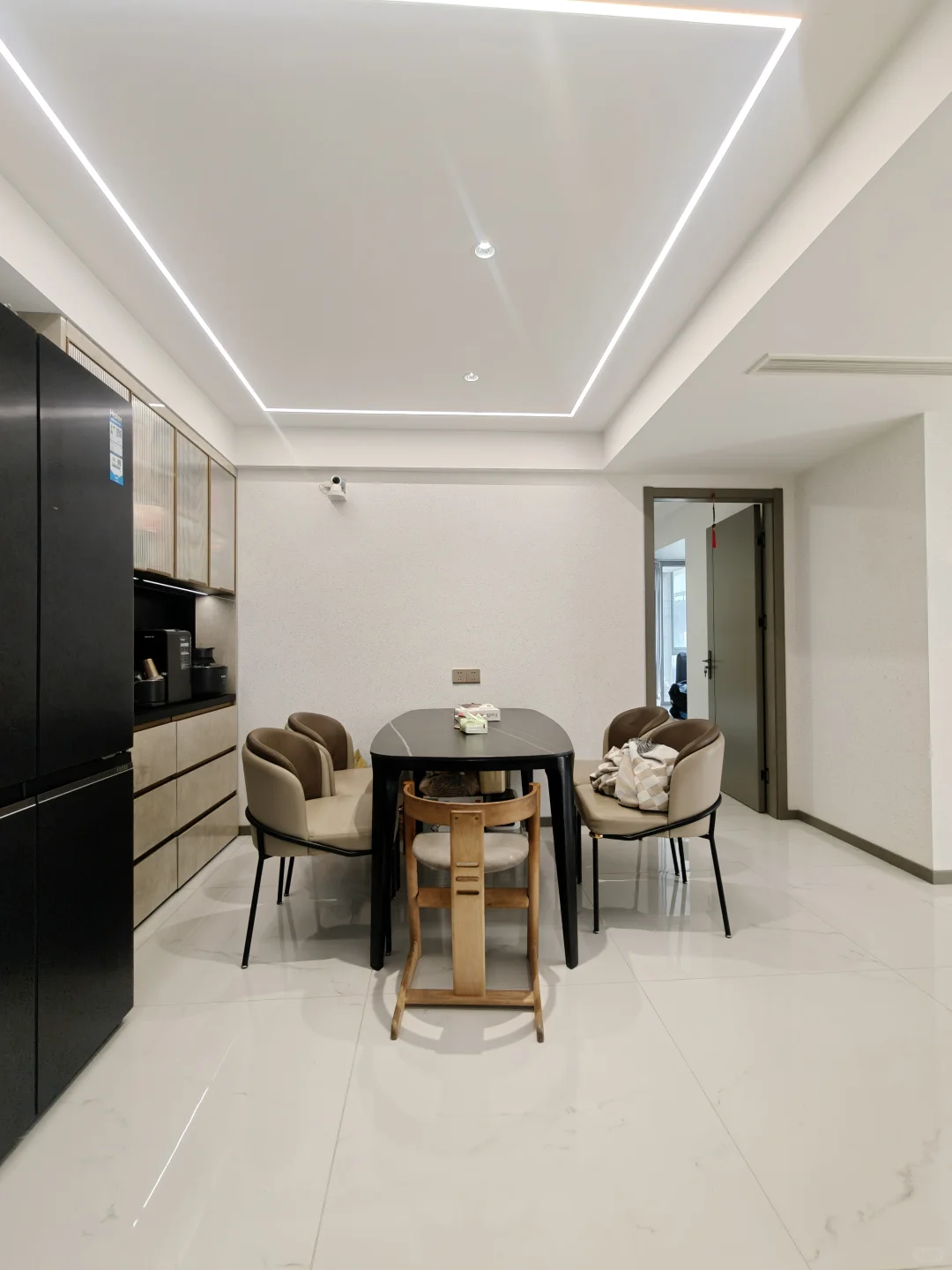 河西中 108平 三房装修好