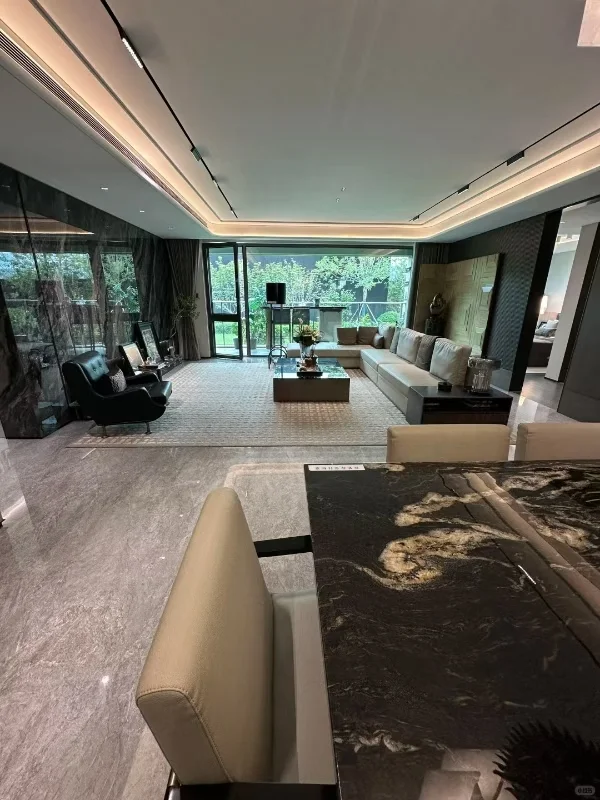 年前470犹豫了，现373w买顺义主城 4.0新房