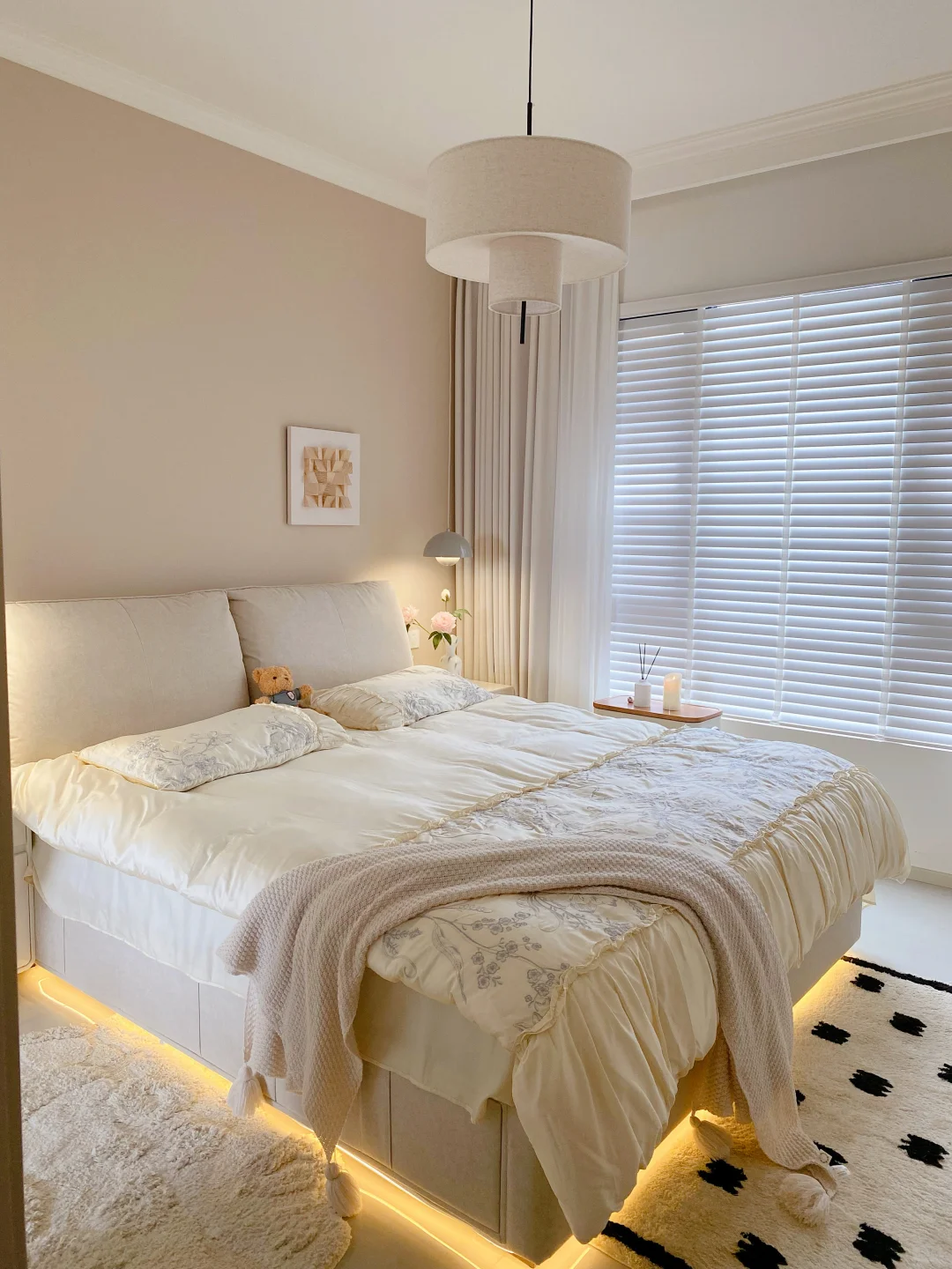 邻居说，你这房子成为小区品牌代言了 🙈