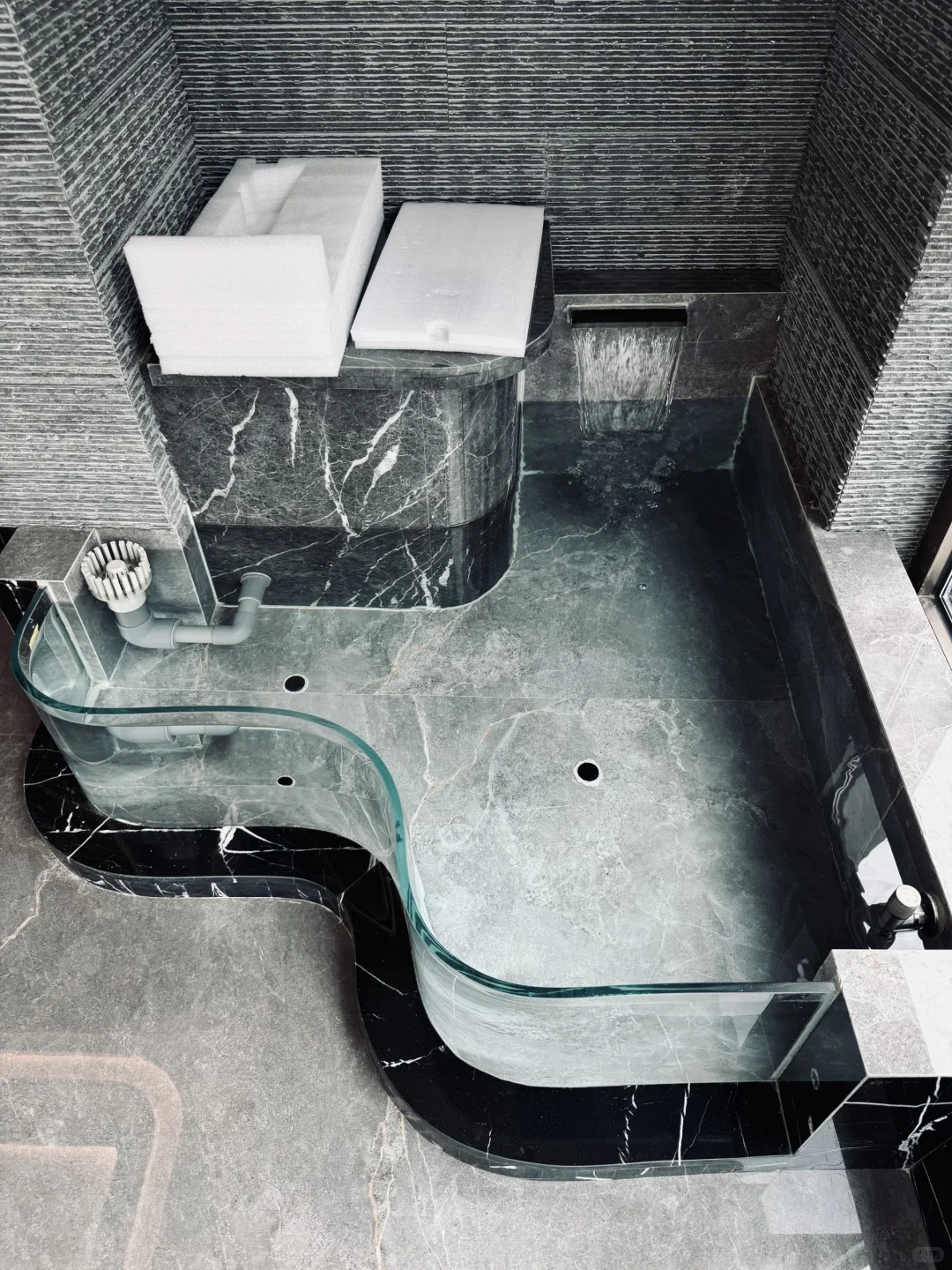 邯郸•创宇东望大平层新中式／国人才懂得浪漫