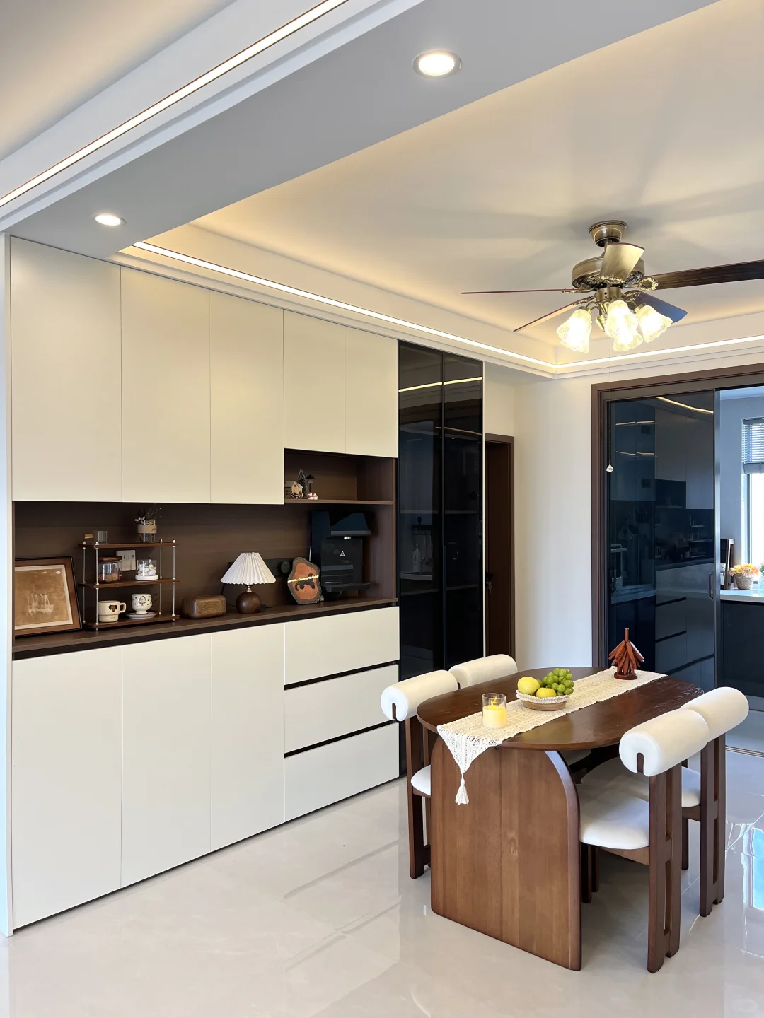 房子真的没必要过度装修，越简单越耐看～