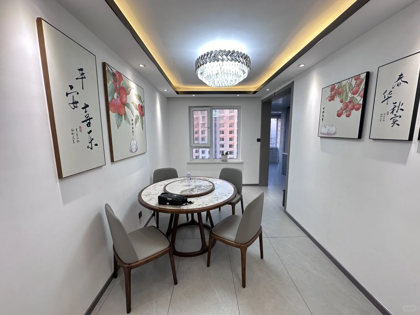 出售一套东晟花园个人装修送家具家电