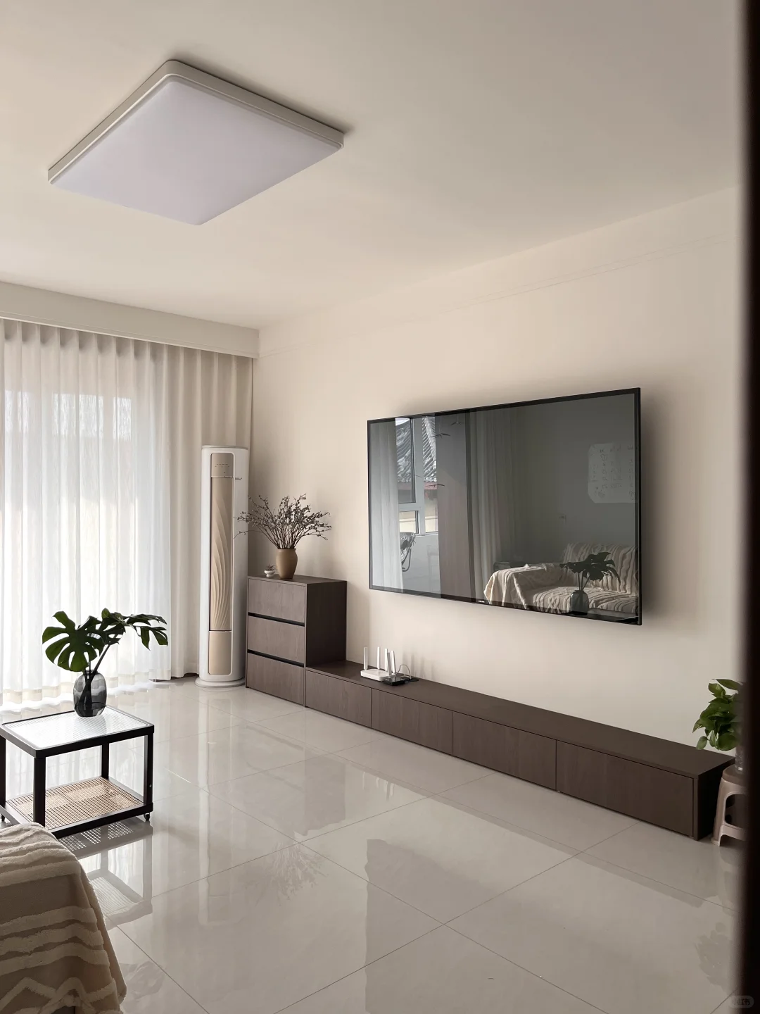 没花什么大钱，但装出了梦想中简单干净的家