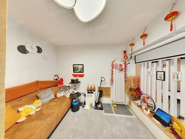 北工大20万精装修｜首付30两居｜非顶层一层