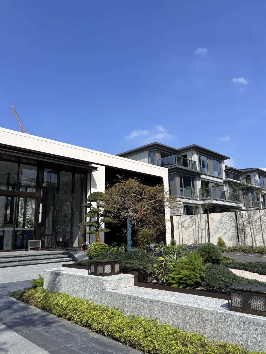 现在的小区太卷了