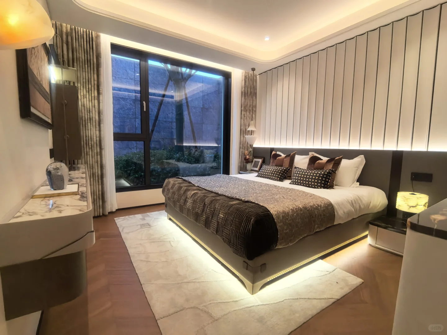 天伦湾璞悦东方