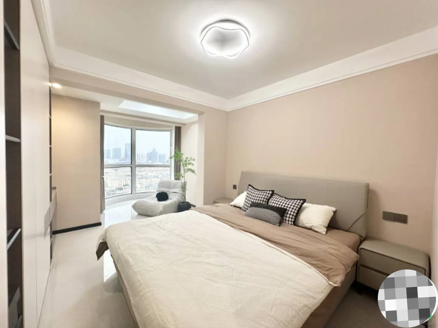 丛台区连城别苑109平3房2卫，精装修拎包住