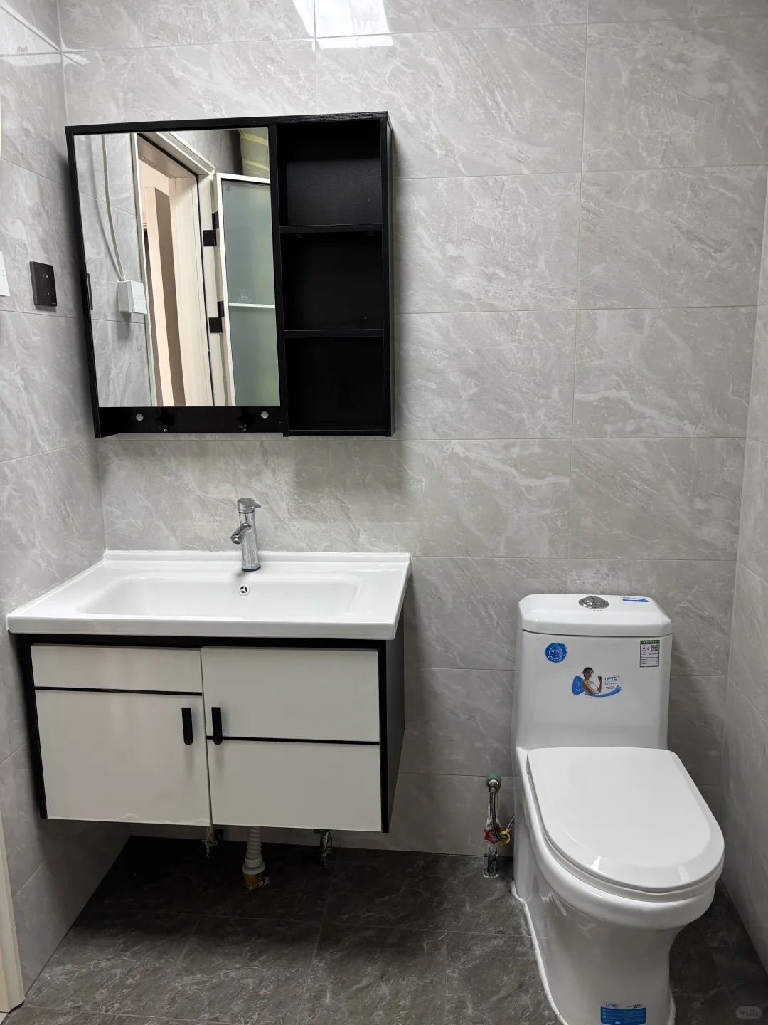 邯郸一居，已出租，谢谢大家，电梯中间楼层