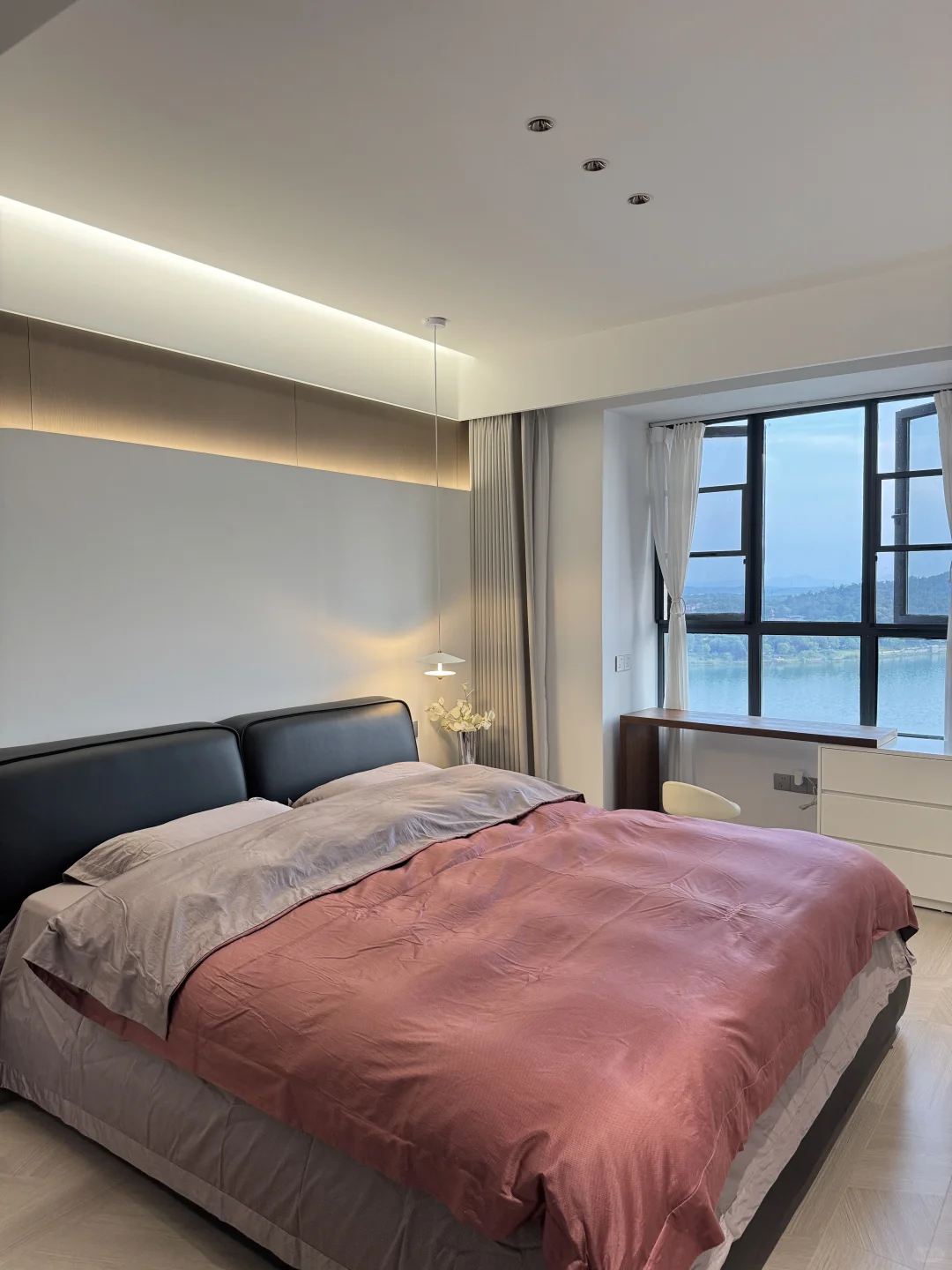 我其实不欢迎任何亲戚来我家