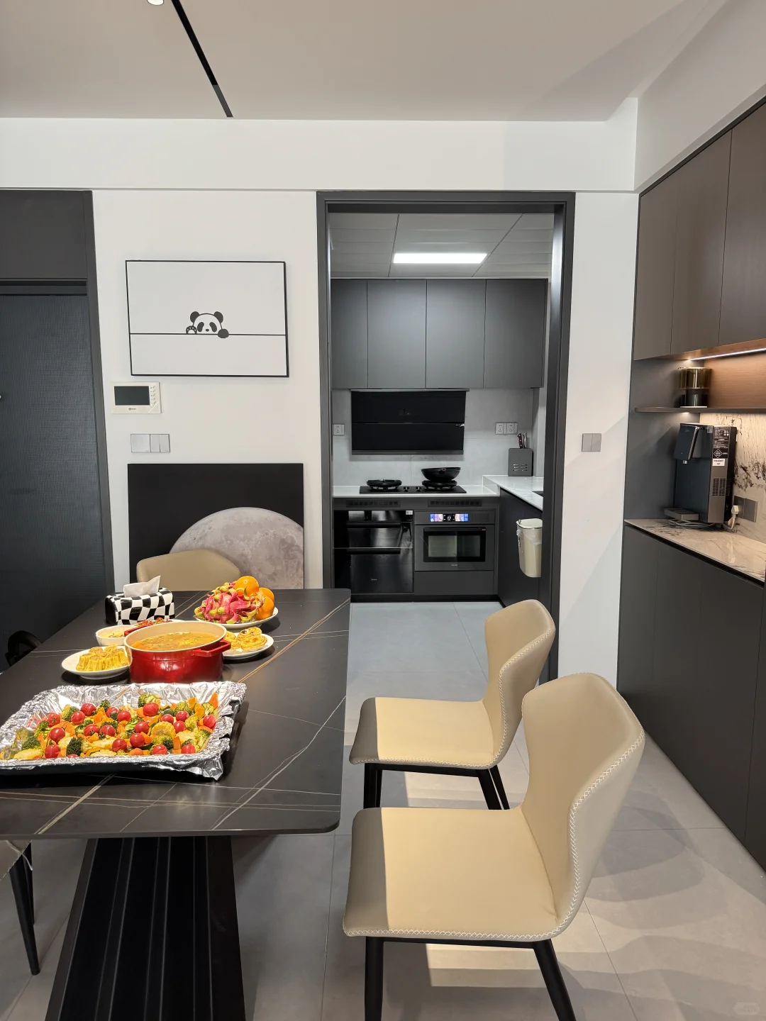 我其实不欢迎任何亲戚来我家