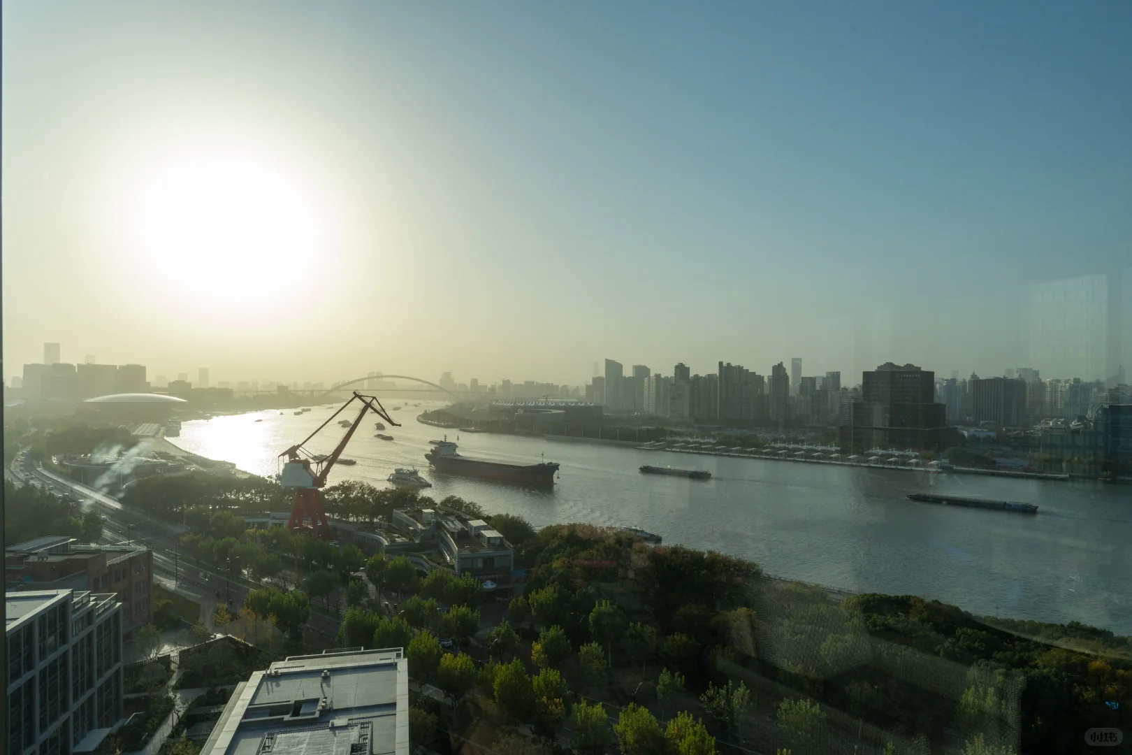 双面看江！精装江景大平层！新房！