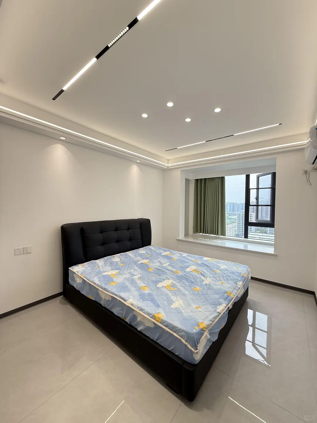 南京租房|精装三室一厅2400拎包入住