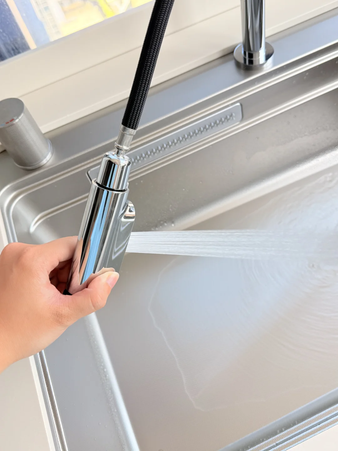 新房水槽选购攻略✅ 大单槽实用性拉满💯