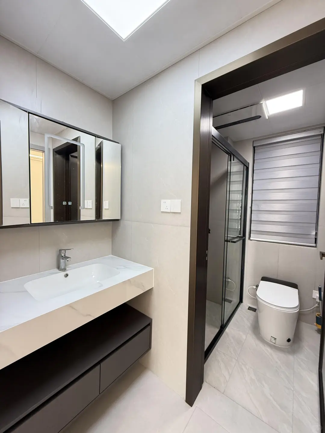 南京租房|精装三室一厅2400拎包入住