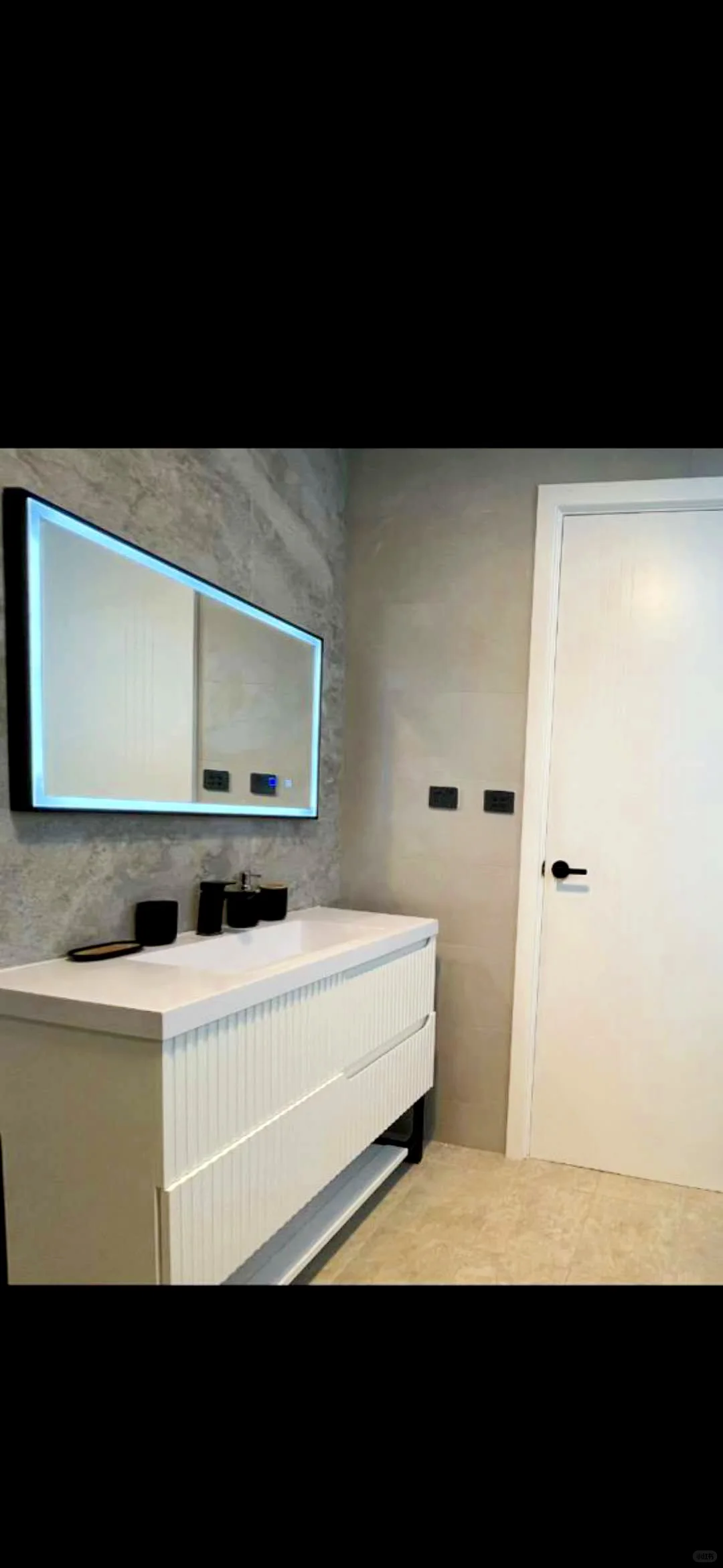 正规执牌装修公司，有华人和西人两个team可