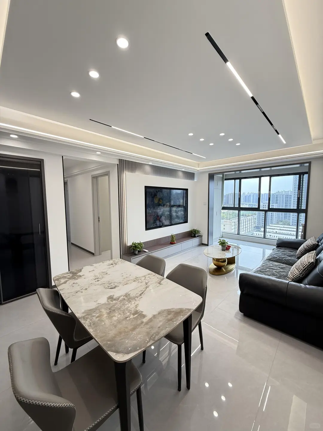 南京租房|精装三室一厅2400拎包入住