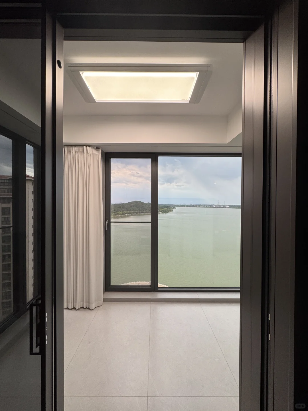 我其实不欢迎任何亲戚来我家