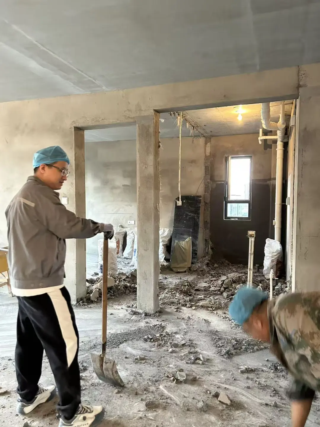 装修自己砸墙两天血泪经验