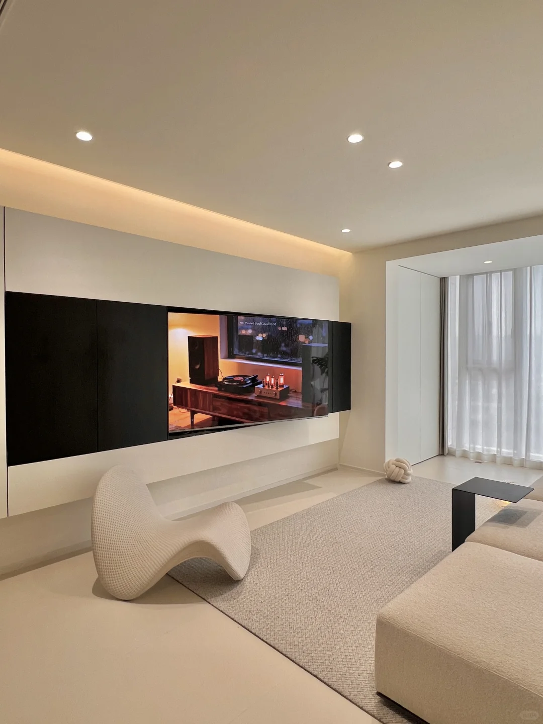 恭喜我吧！26岁和心爱的他住进了dream house