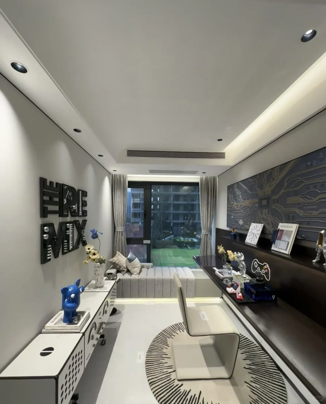 长沙143平的家，一梯一户，原220万，现135万出