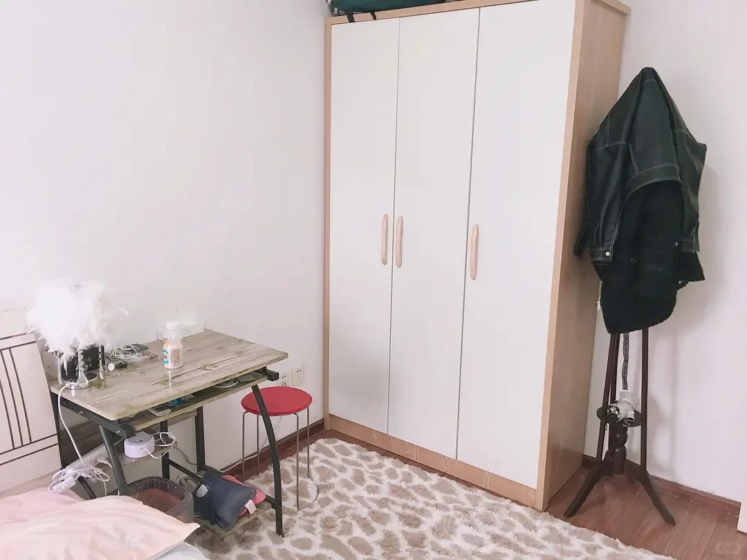 红牌楼地铁房(单间出租)新房(房东直租）