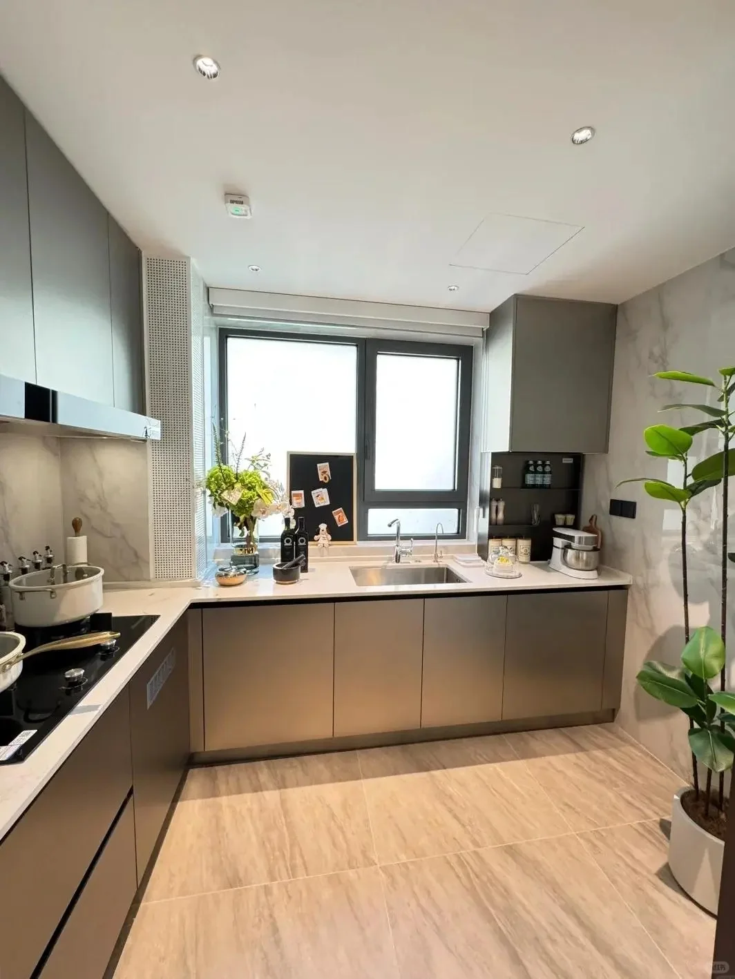 去年900高攀不起~现630拿下北京四环4居洋房