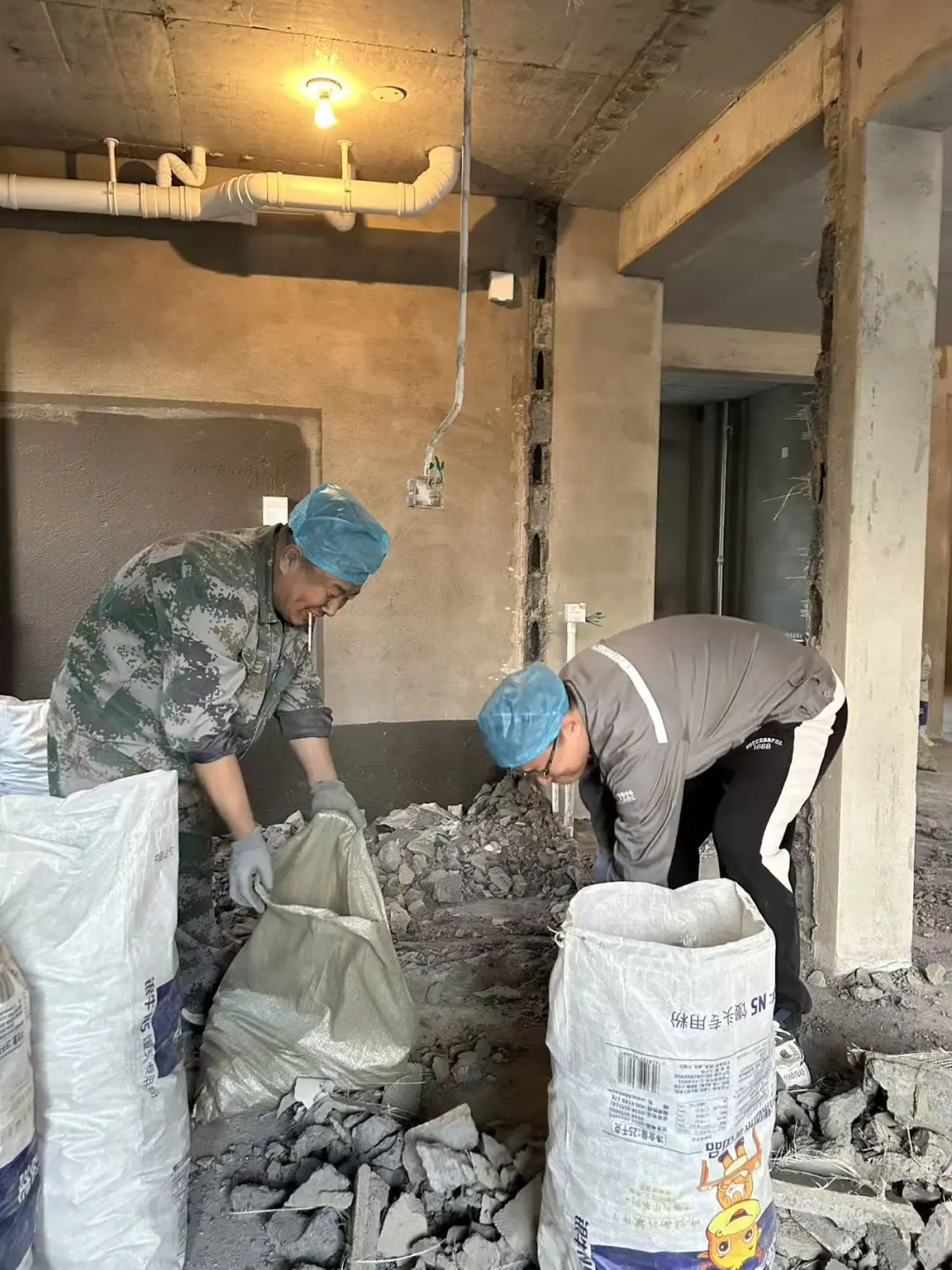 装修自己砸墙两天血泪经验