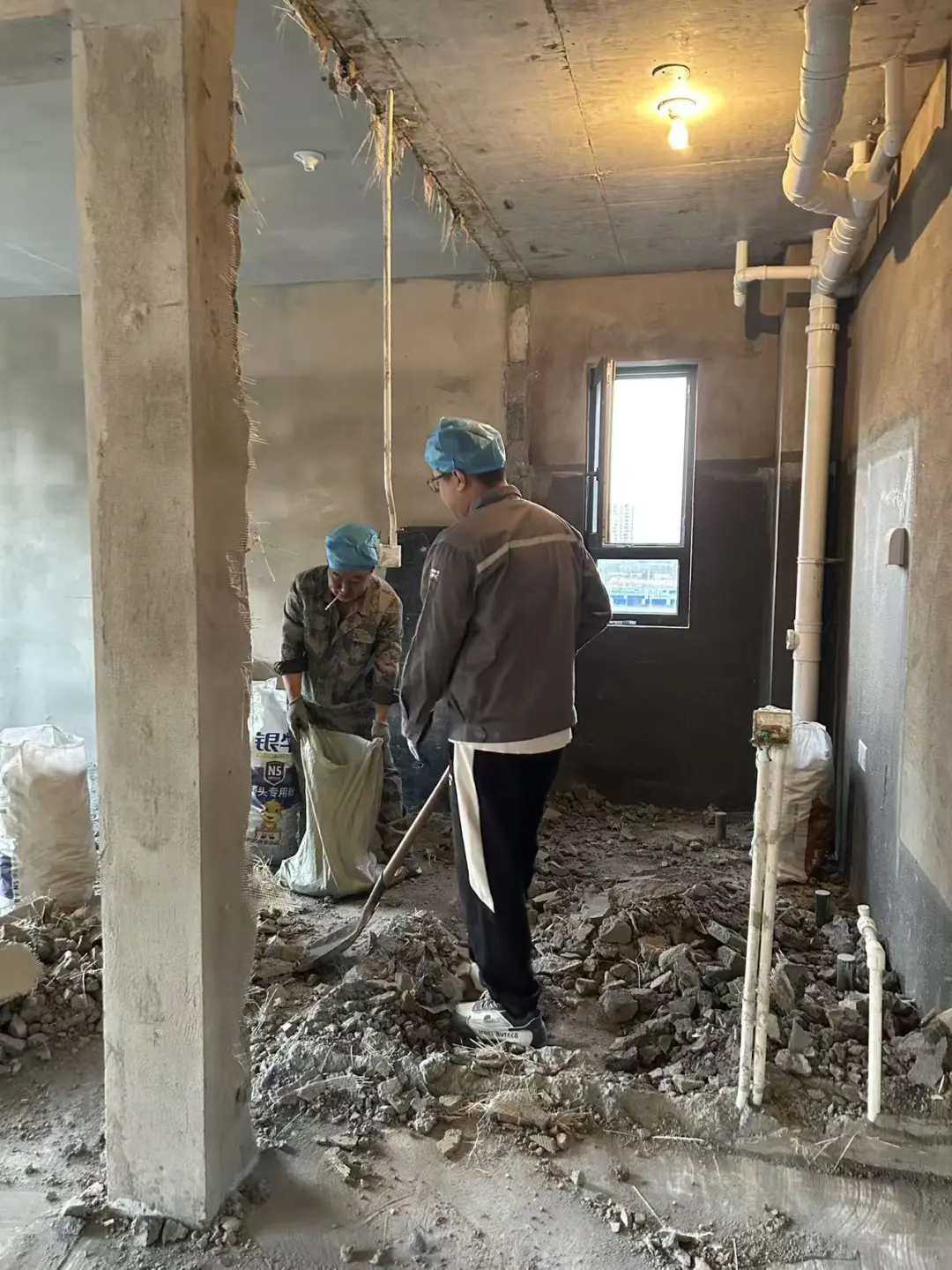 装修自己砸墙两天血泪经验