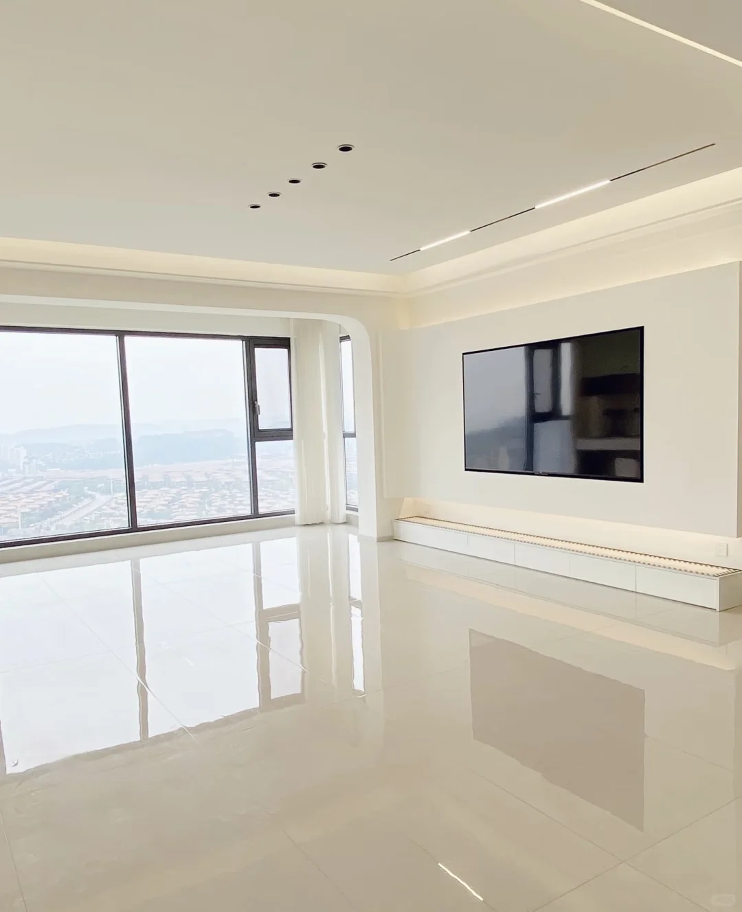 邻居说，你这房子成为小区品牌代言了😂