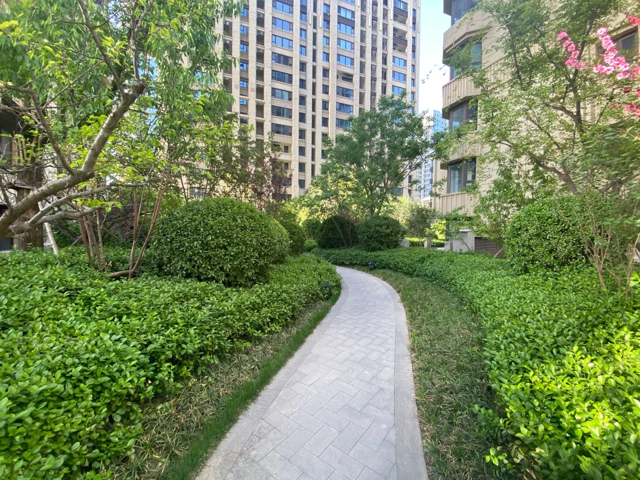 石家庄二手房中介费多少？买新房要找中介吗